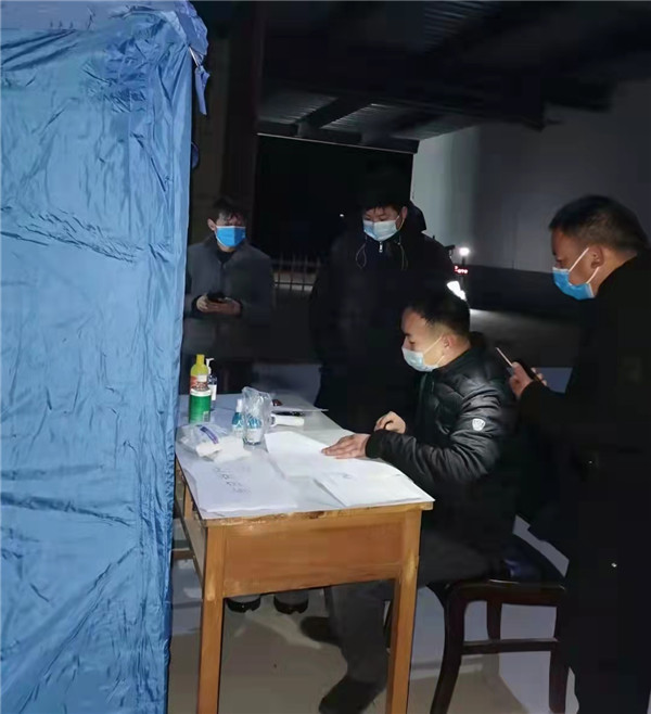 起劲协调，包管运输流通.jpg