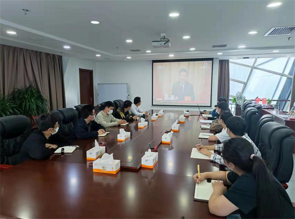 水情形公司团支部组织寓目庆祝中国共产主义青年团建设100周年大会.jpg