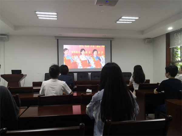 学习劳模事迹 罗致模范实力1.jpg