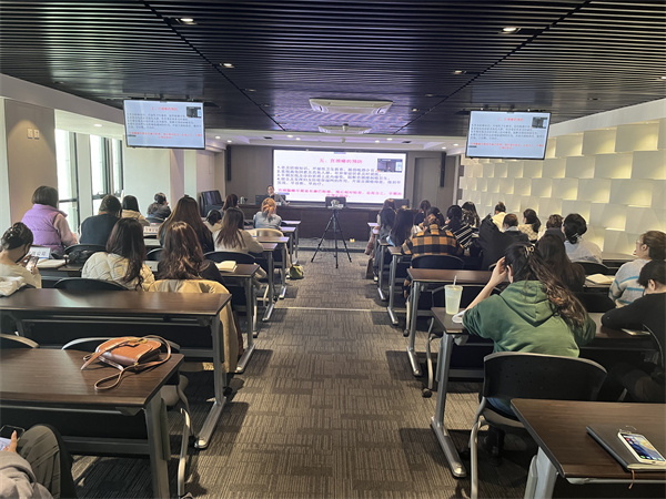 集团公司工会女职工委员会举行“关爱女性·共筑康健”知识讲座（照片）.jpg