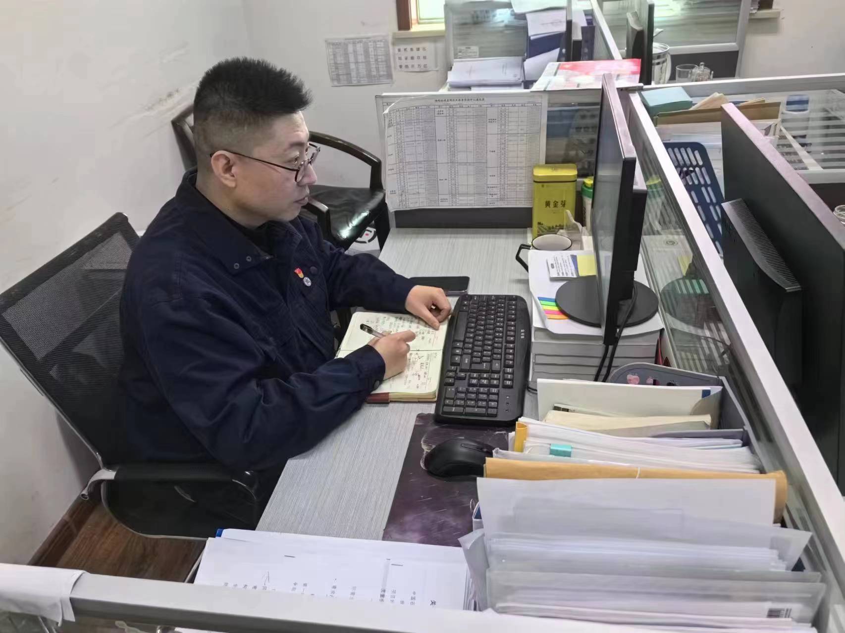 监测公司先进小我私家—市场部职员王琦.jpg